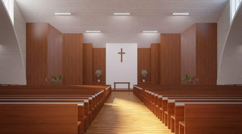 Interiér montované obloukové ocelové haly upravené jako moderní kostel, realizace HUPRO SYSTEMS SE.