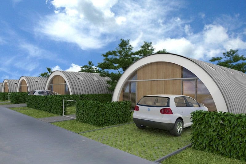 Moderní obloukové haly na míru s dřevěným čelem a parkovacím stáním před objektem, realizace HUPRO SYSTEMS SE